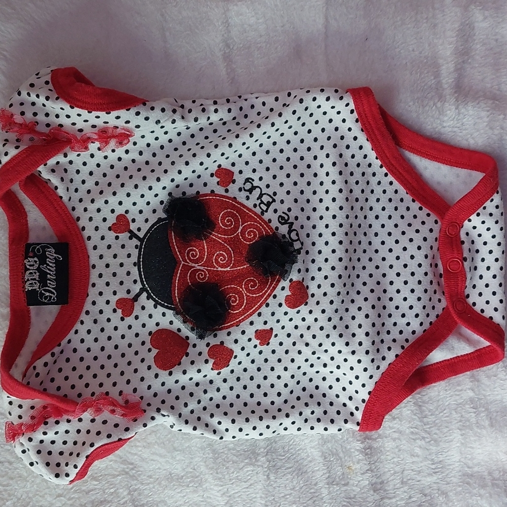 DDG Darlings Love Bug Onesie - 0-3 Months